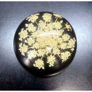 Vintage Resin Babies Breath Flowers Paperweight Round